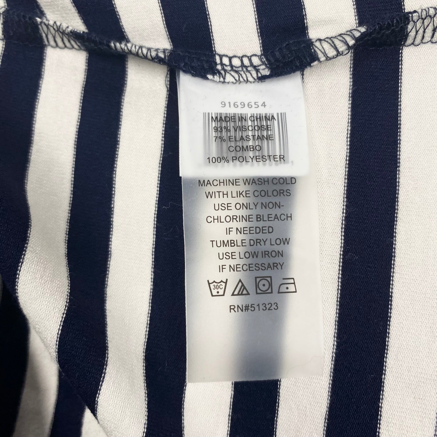 Striped Pattern Top Long Sleeve By Vince Camuto, Size: Xxl