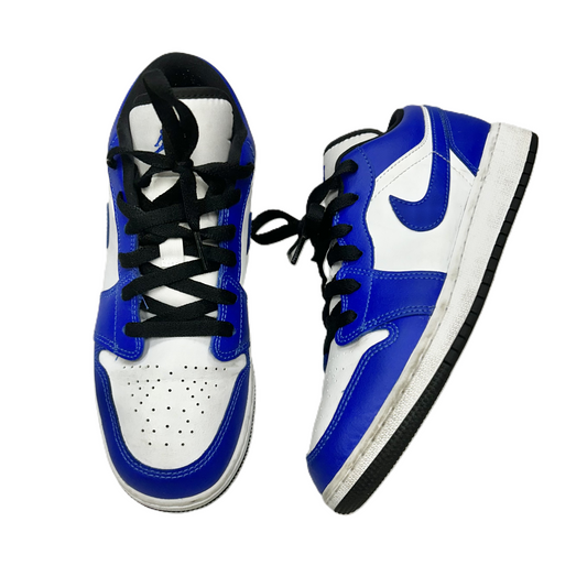 Shoes Sneakers By Nike In Blue & White, Size: 7.5