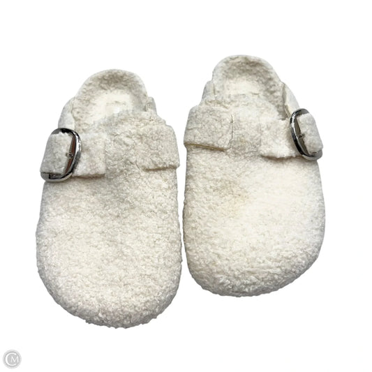 Shoes Flats By Madden Girl In Cream, Size: 5.5