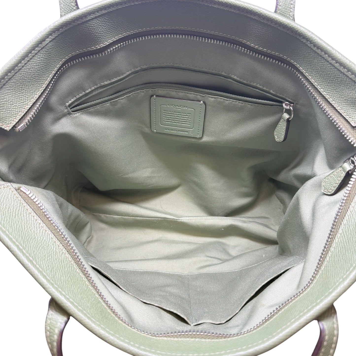 City Zip Tote In Crossgrain Leather Designer By Coach, Size: Medium