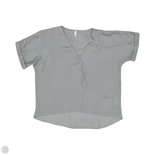Blouse Short Sleeve By Glam In Grey, Size: S