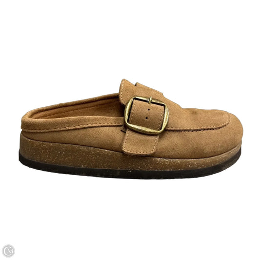 Shoes Flats By White Mountain In Brown, Size: 8
