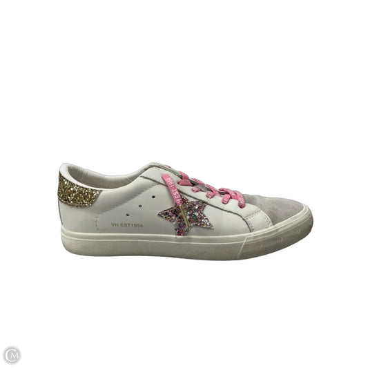 Shoes Sneakers By Vintage Havana In Cream & Grey, Size: 10
