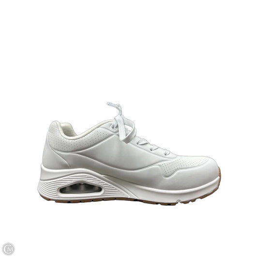 Shoes Sneakers By Skechers In White, Size: 10