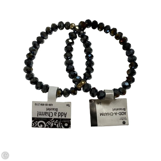 Bracelet Beaded By Clothes Mentor, Size: 02 Piece Set