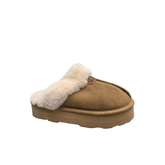 Shoes Heels Platform By Bearpaw In Tan, Size: 11