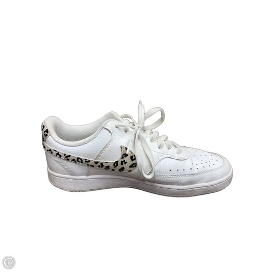 Shoes Sneakers By Nike In White, Size: 9.5
