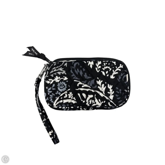 Wristlet By Vera Bradley, Size: Medium