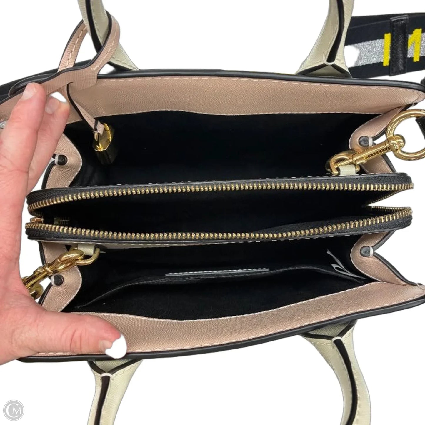 Handbag Luxury Designer By Marc Jacobs, Size: Medium