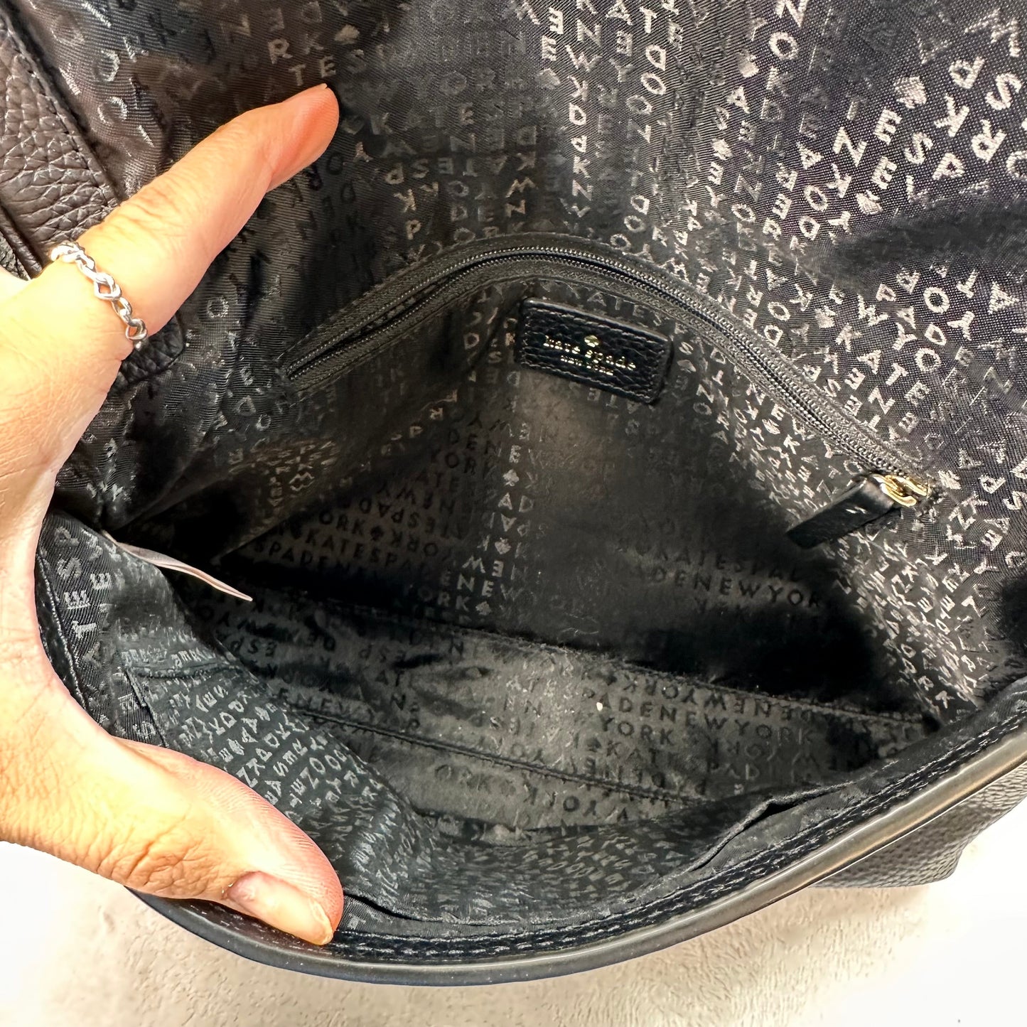 Crossbody Designer By Kate Spade, Size: Medium