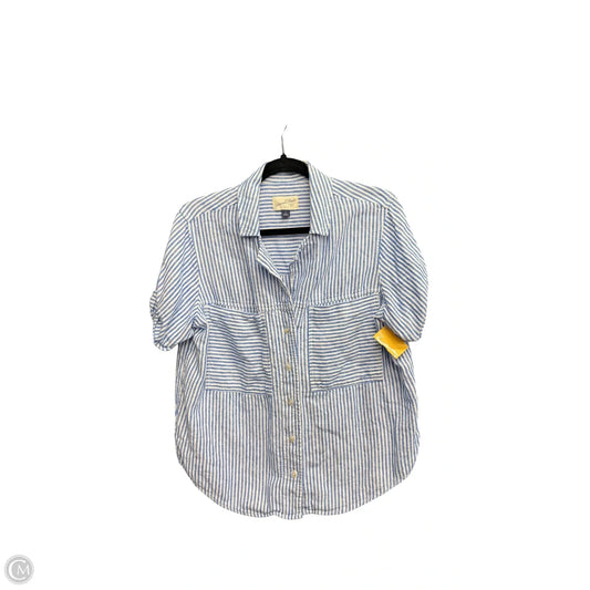 Top Short Sleeve By Universal Thread In Striped Pattern, Size: S