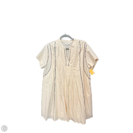 Dress Casual Short By Entro In Cream, Size: S