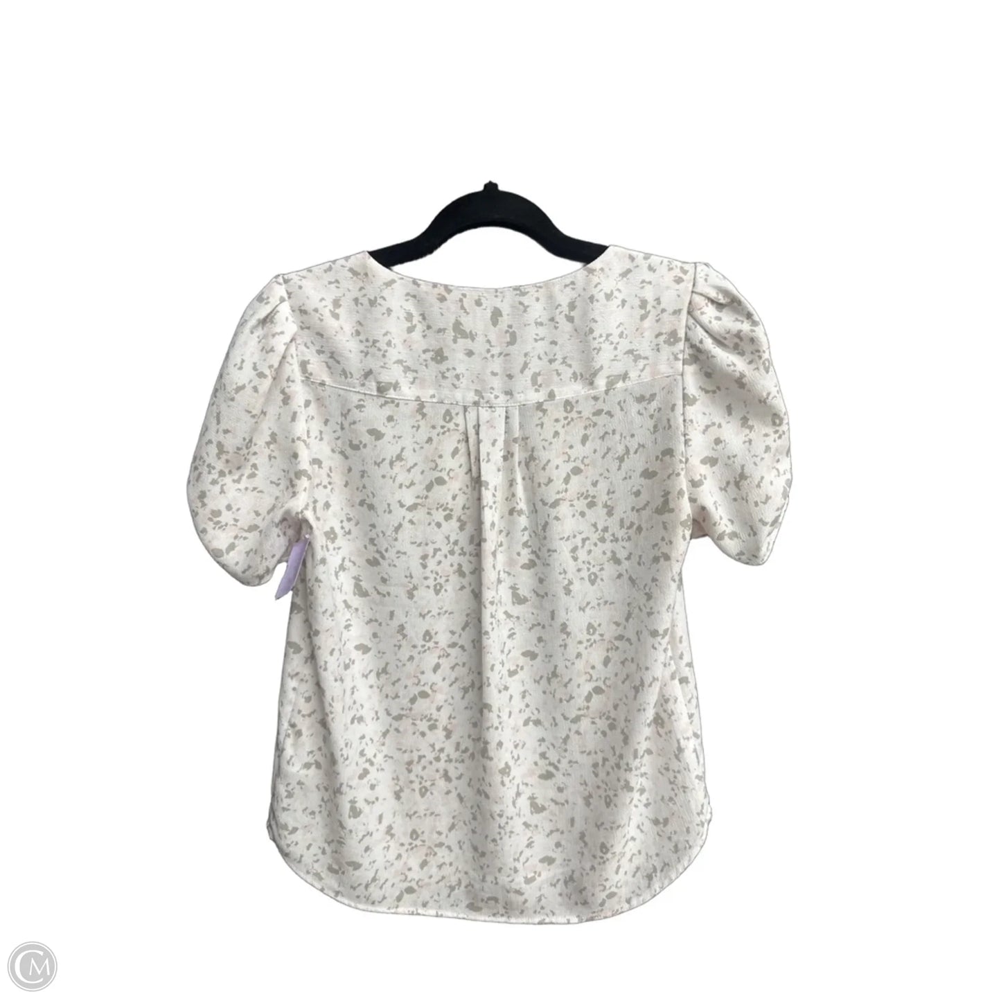 Top Short Sleeve By Cupcakes And Cashmere In Pink, Size: Xs