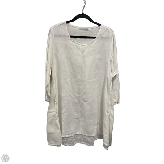 Tunic 3/4 Sleeve By Cut Loose In White, Size: Xl