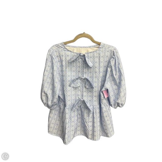 Blouse Short Sleeve By Clothes Mentor In Blue & White, Size: Xl