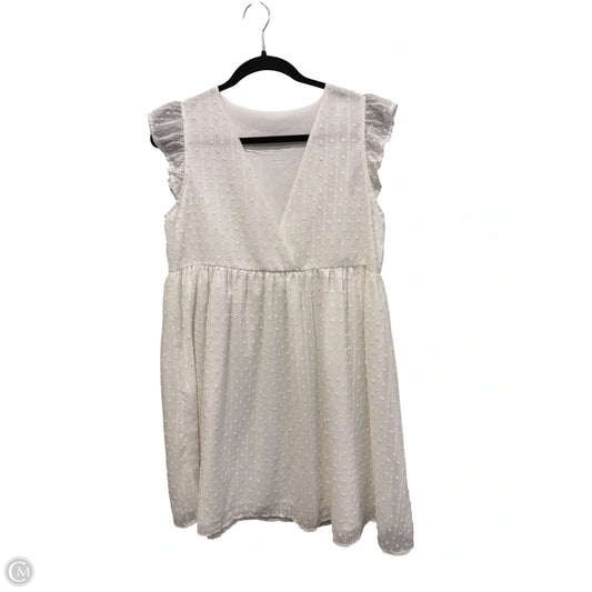 Dress Casual Short By Clothes Mentor In White, Size: S