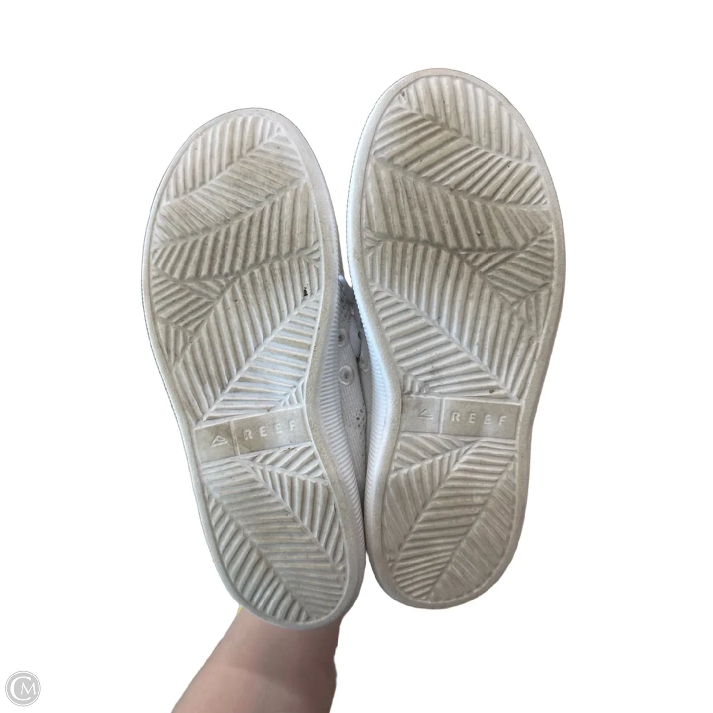 Shoes Sneakers By Reef In White, Size: 7.5