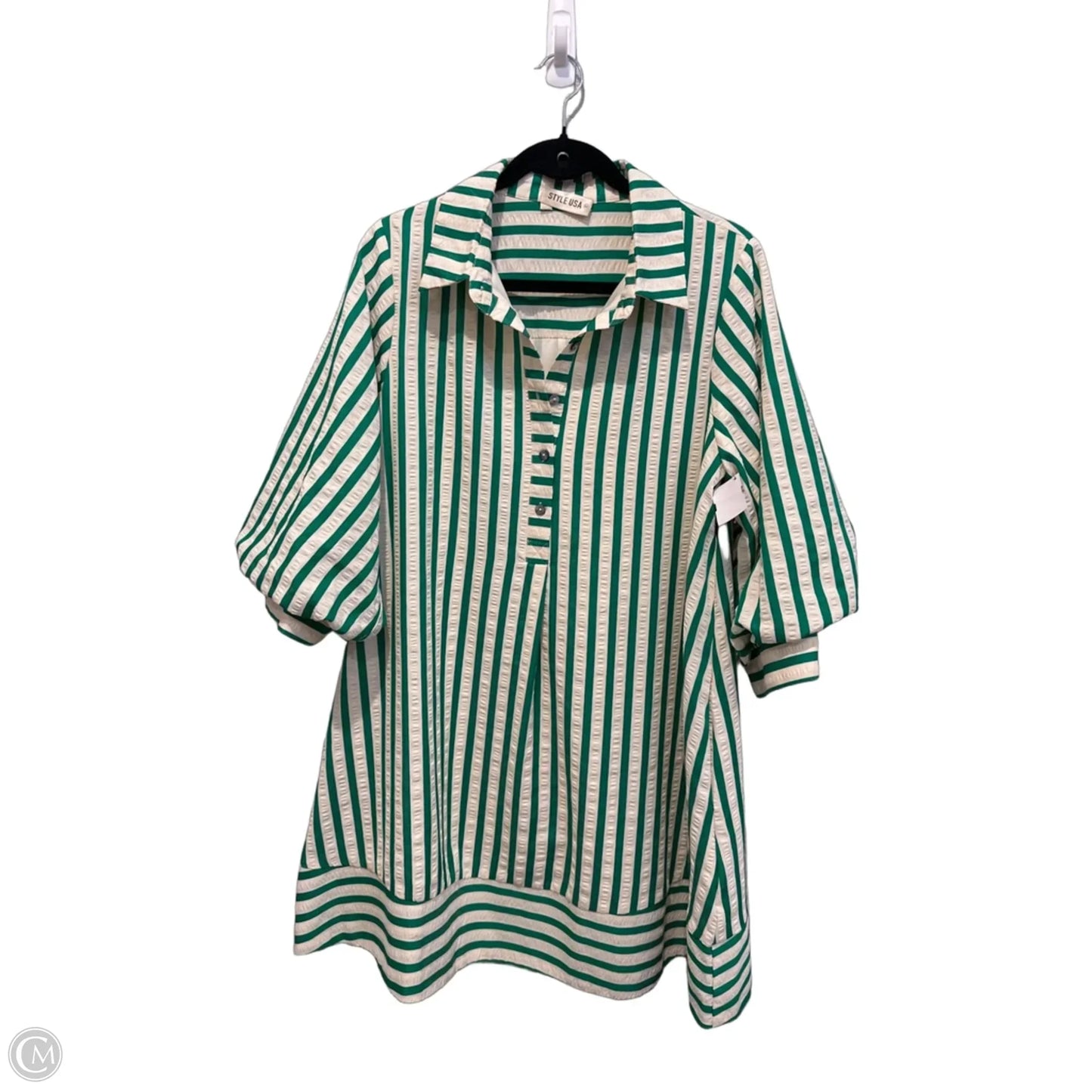 Dress Casual Short By Clothes Mentor In Striped Pattern, Size: M