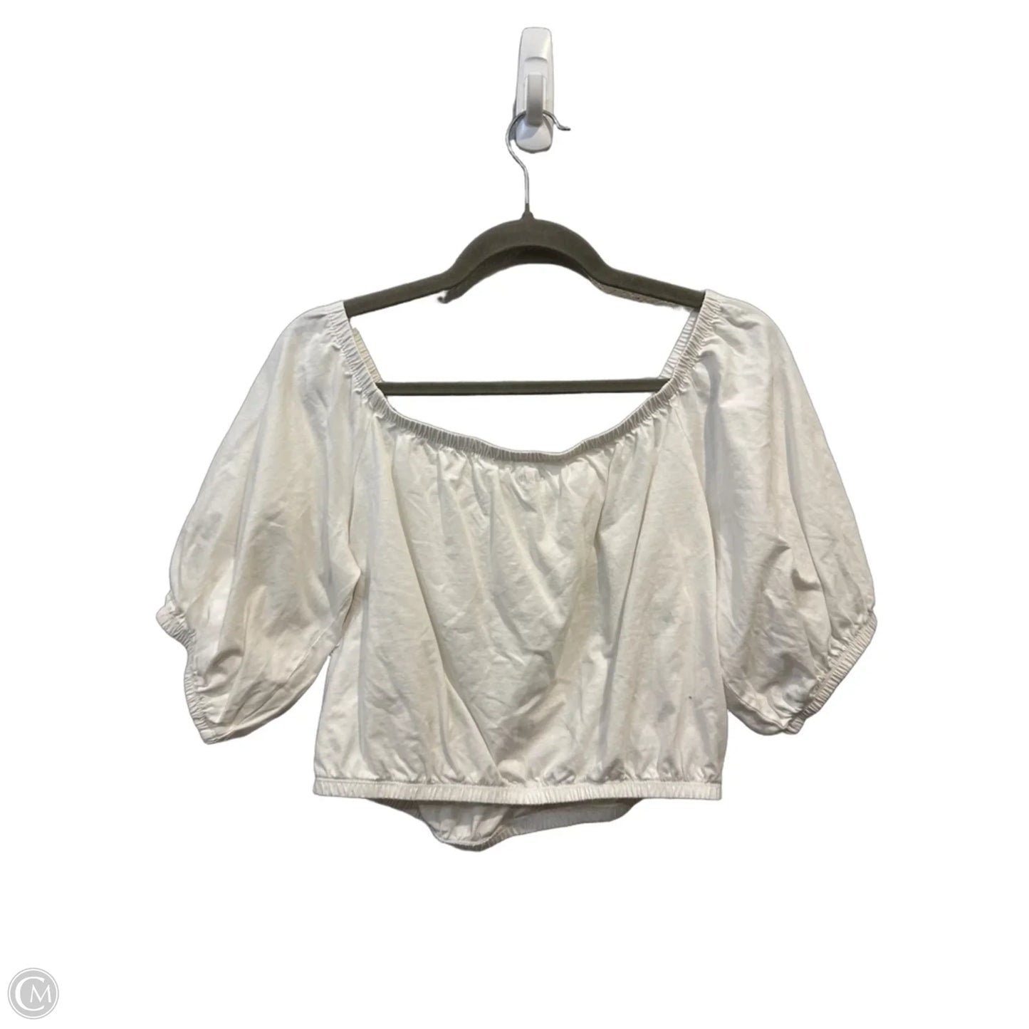 Top Short Sleeve By Old Navy In White, Size: M