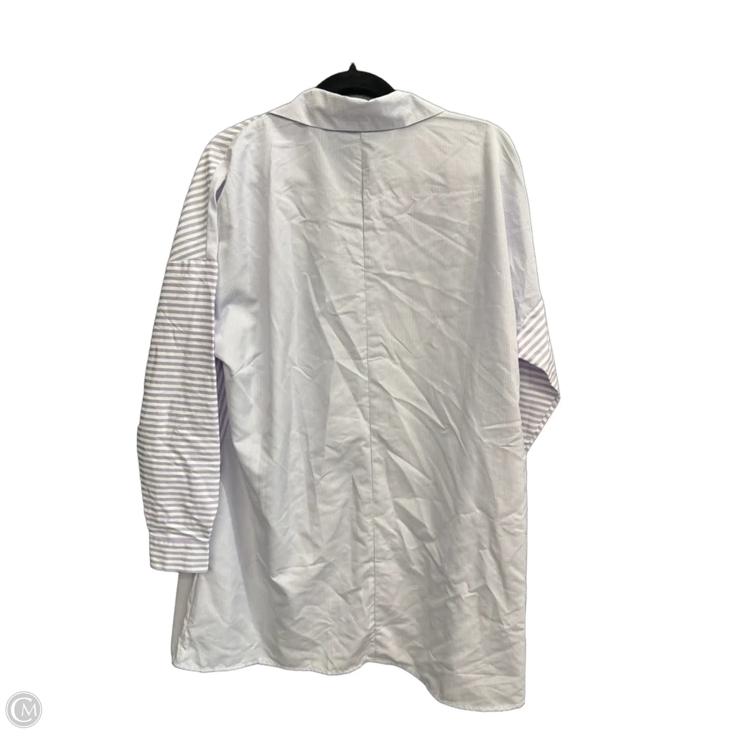 Dress Casual Short By Clothes Mentor In Striped Pattern, Size: Osfm