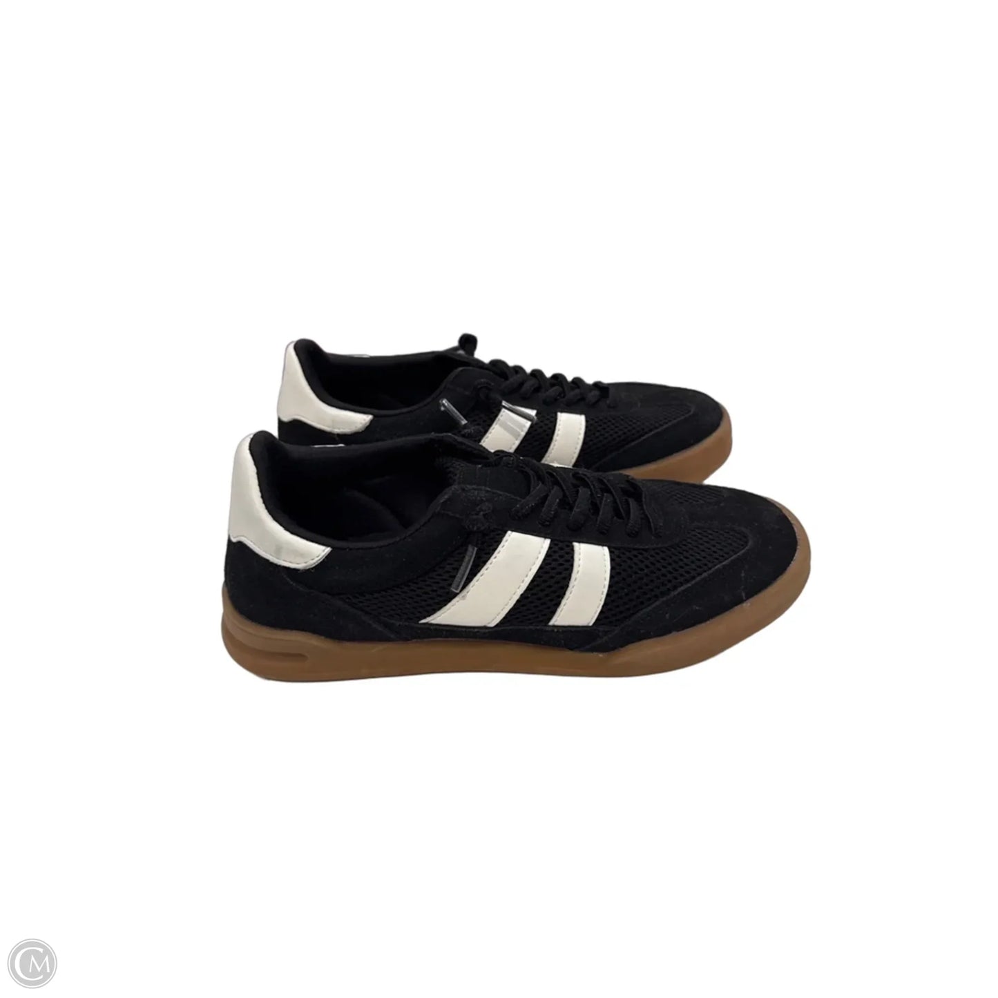 Shoes Sneakers By Clothes Mentor In Black, Size: 7.5