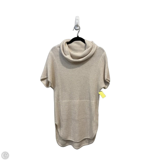 Dress Designer By Ugg In Cream, Size: L