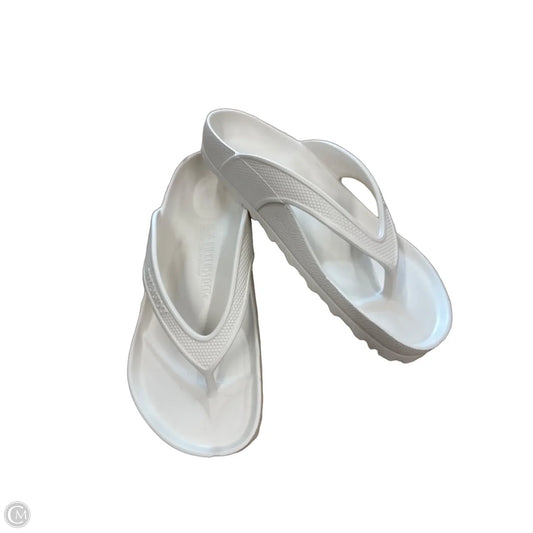 Sandals Flip Flops By Birkenstock In White, Size: 8