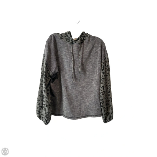 Top Long Sleeve By Entro In Grey, Size: S
