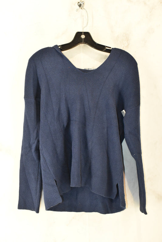 Sweater By Tahari  Size: Xs