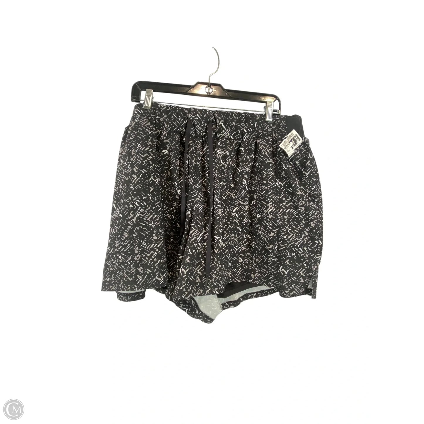 Athletic Shorts By Livi Active In Black, Size: 22