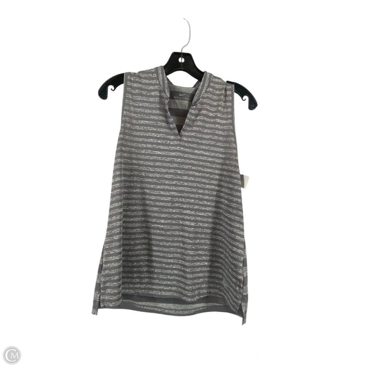 Athletic Tank Top By Nike In Grey, Size: M