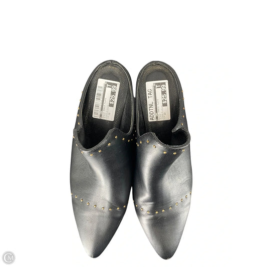 Boots Ankle Flats By Cmc In Black, Size: 10