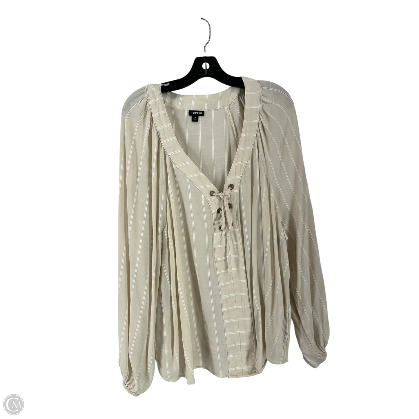 Top Short Sleeve By Torrid In Tan, Size: 1x