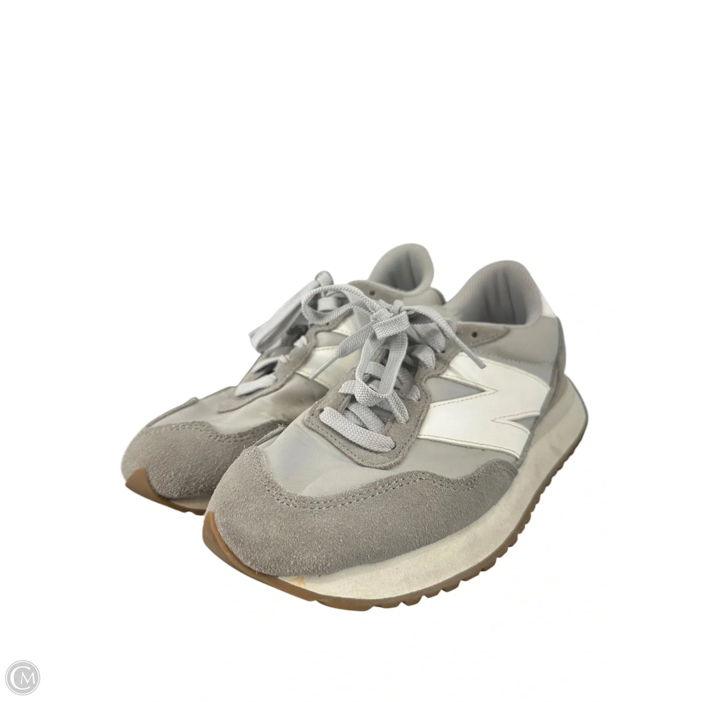 Shoes Sneakers By New Balance In Grey, Size: 9