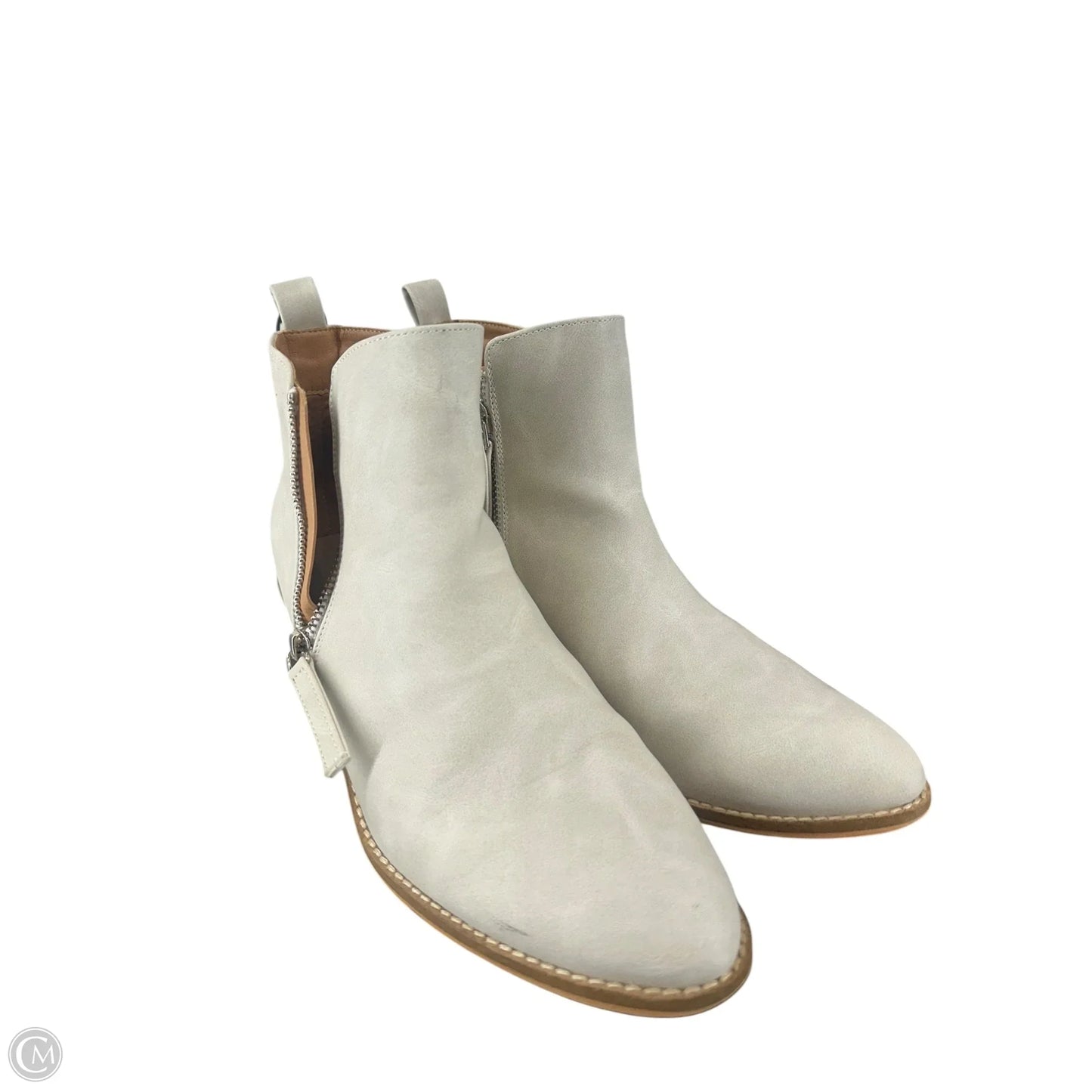 Boots Ankle Heels By Clothes Mentor In Grey, Size: 9