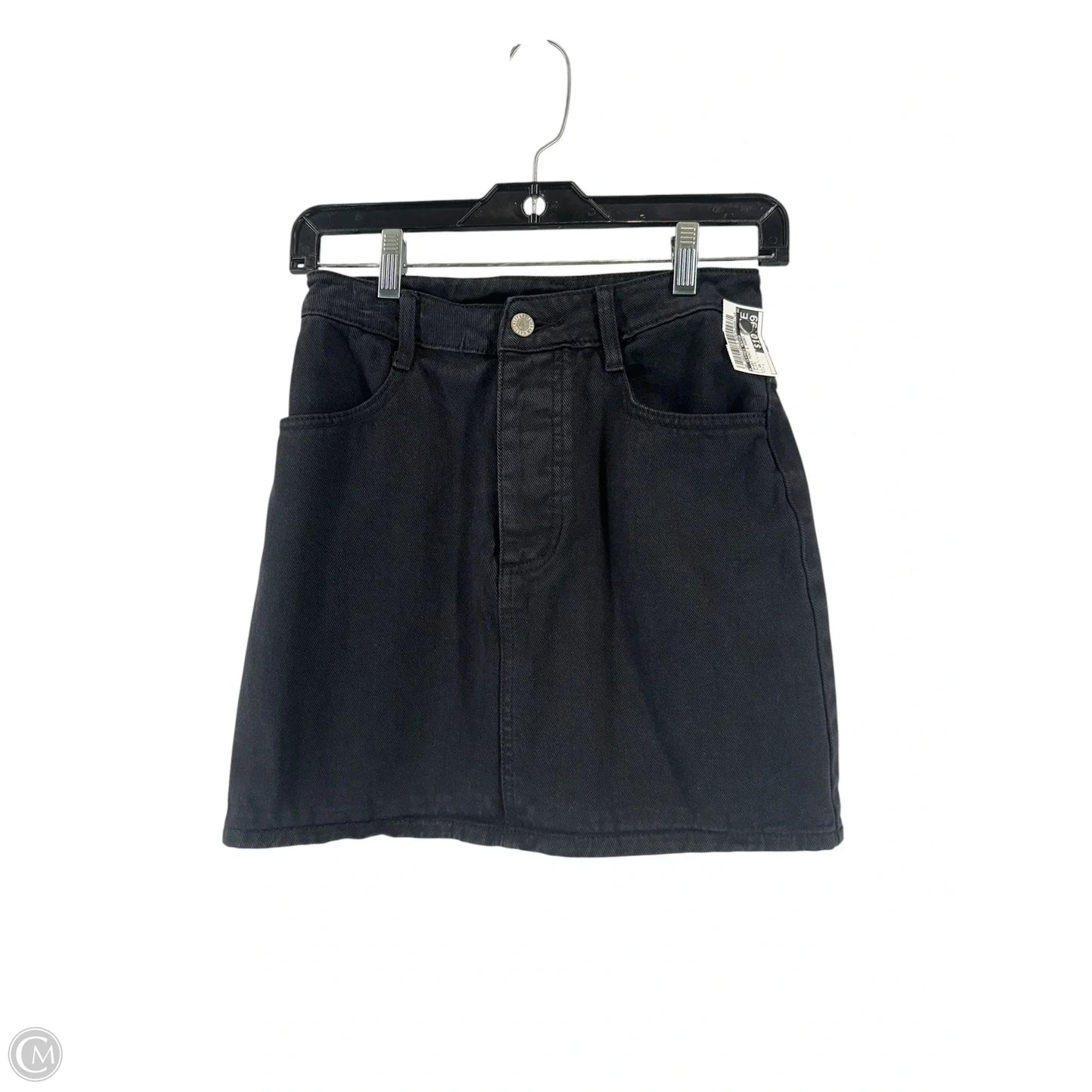 Skirt Mini & Short By Clothes Mentor In Black, Size: S