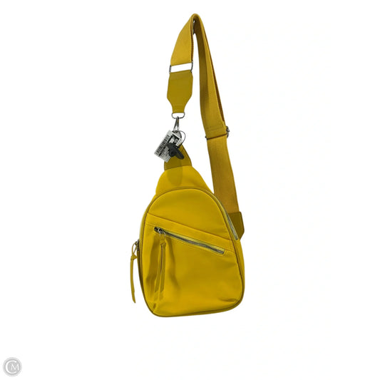 Crossbody By Clothes Mentor, Size: Medium