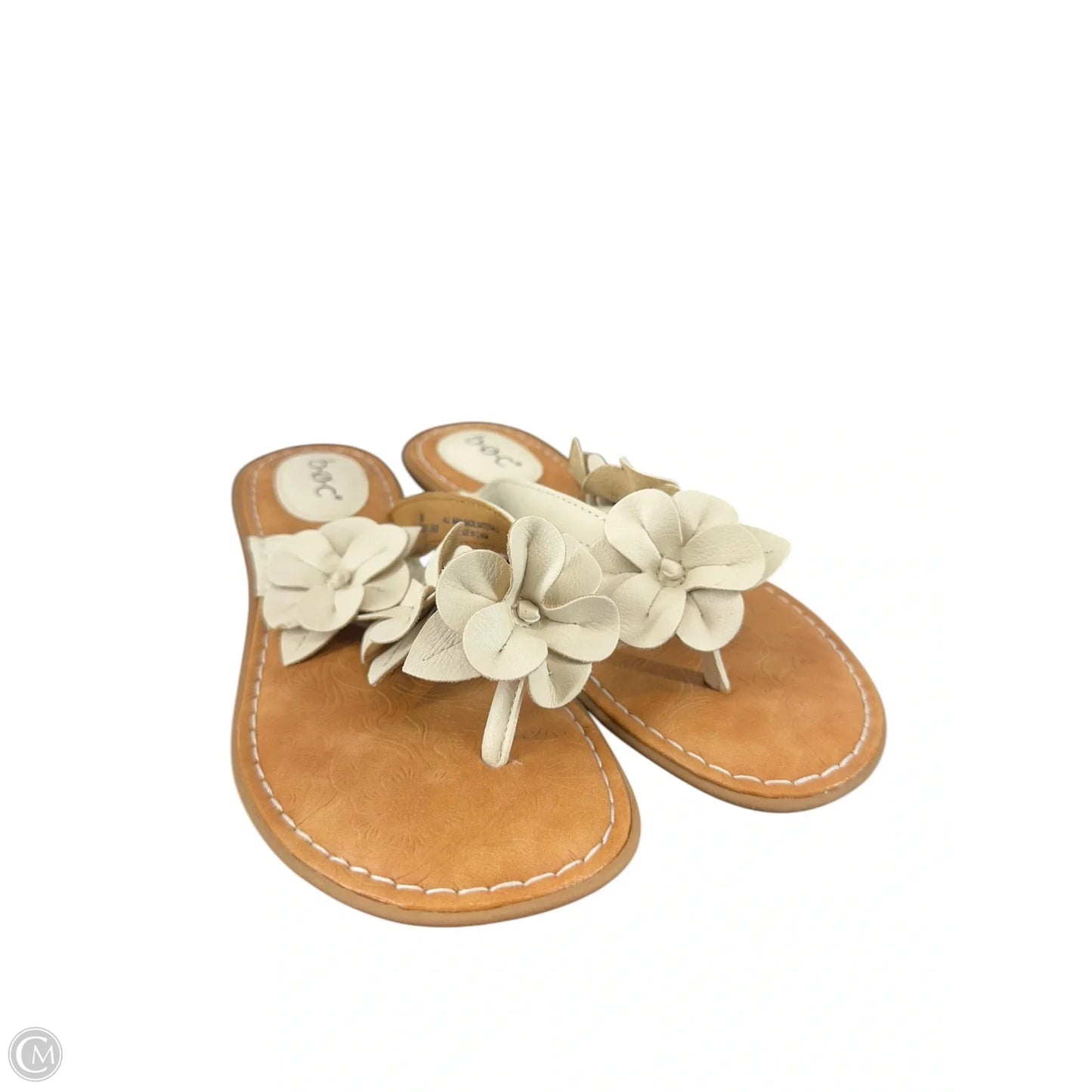 Shoes Flats By Boc In Ivory, Size: 9