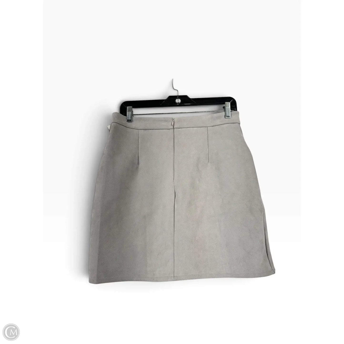 Skirt Mini & Short By Clothes Mentor In Grey, Size: L