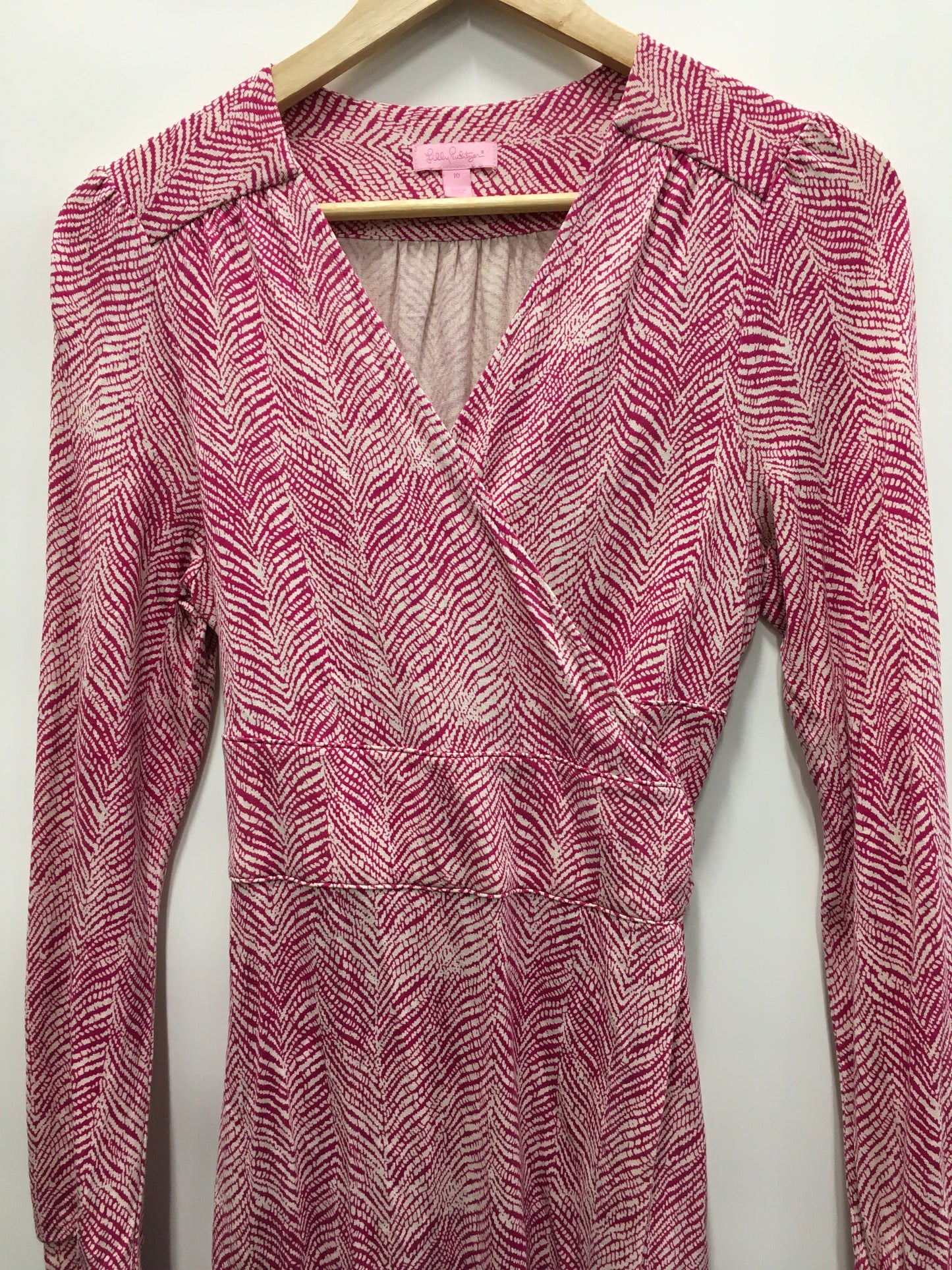 Dress Casual Short By Lilly Pulitzer  Size: L