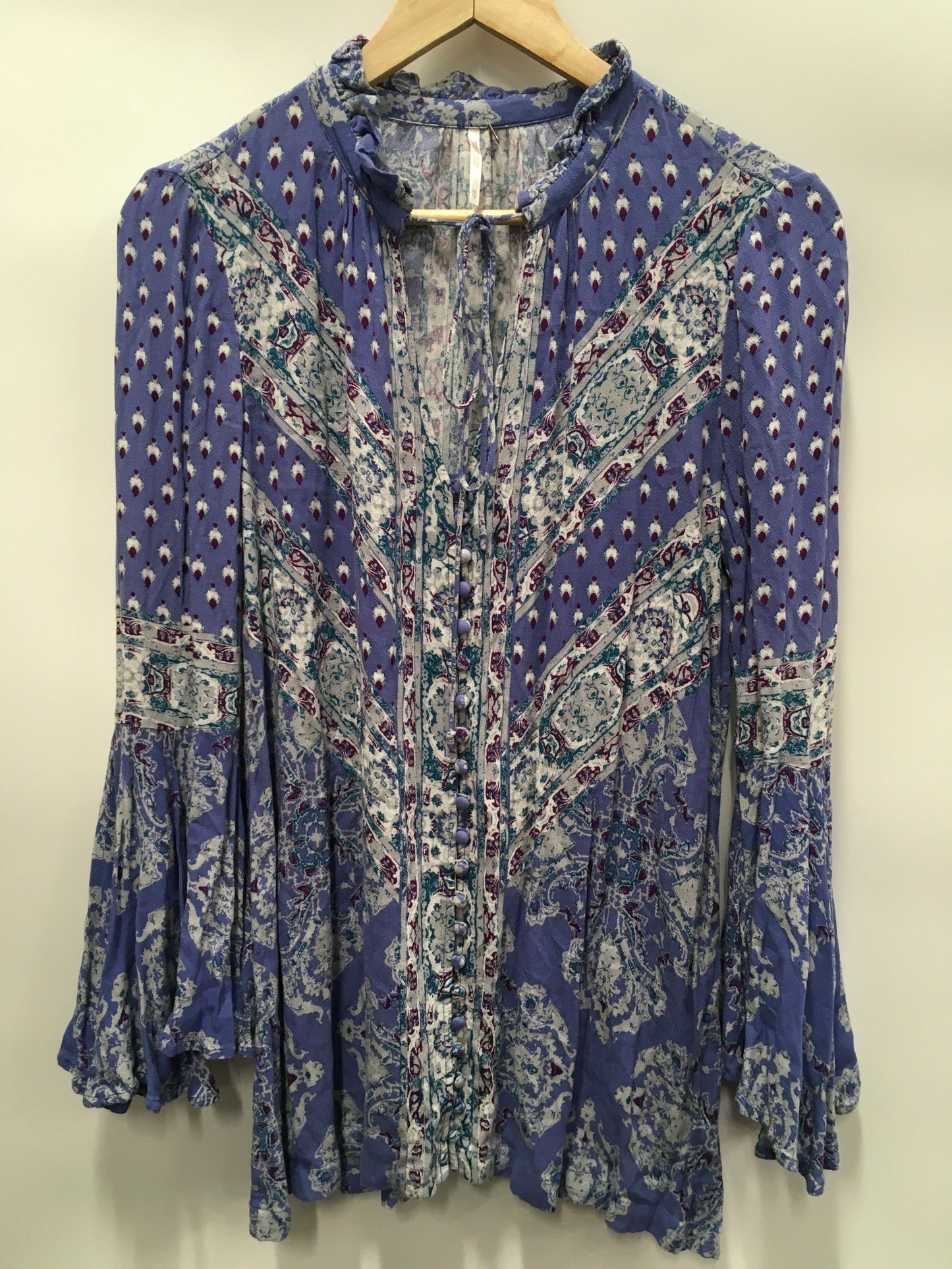 Top Long Sleeve By Free People  Size: Xs