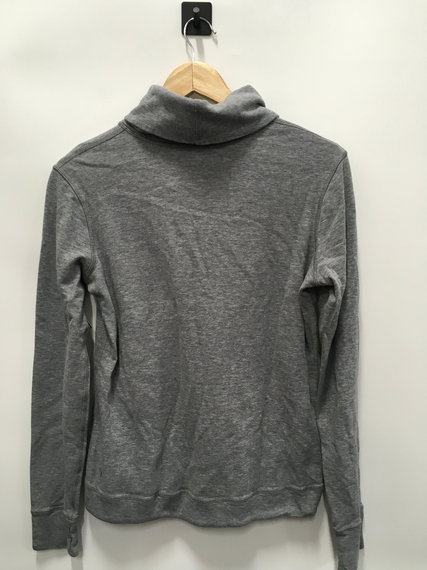 Athletic Top Long Sleeve Collar By Lululemon  Size: 4