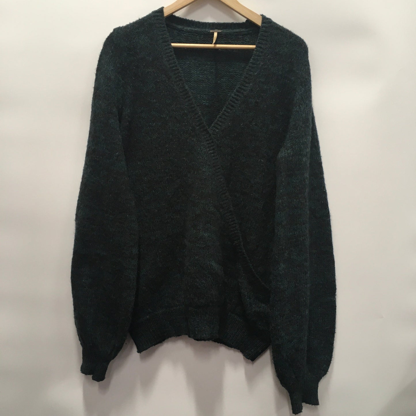 Sweater By Free People  Size: M