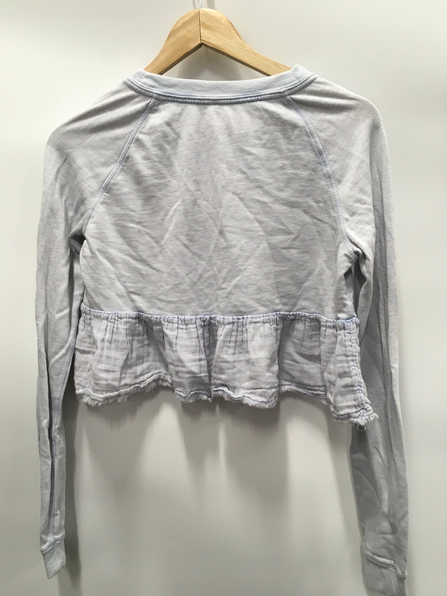 Top Long Sleeve By Free People  Size: Xs