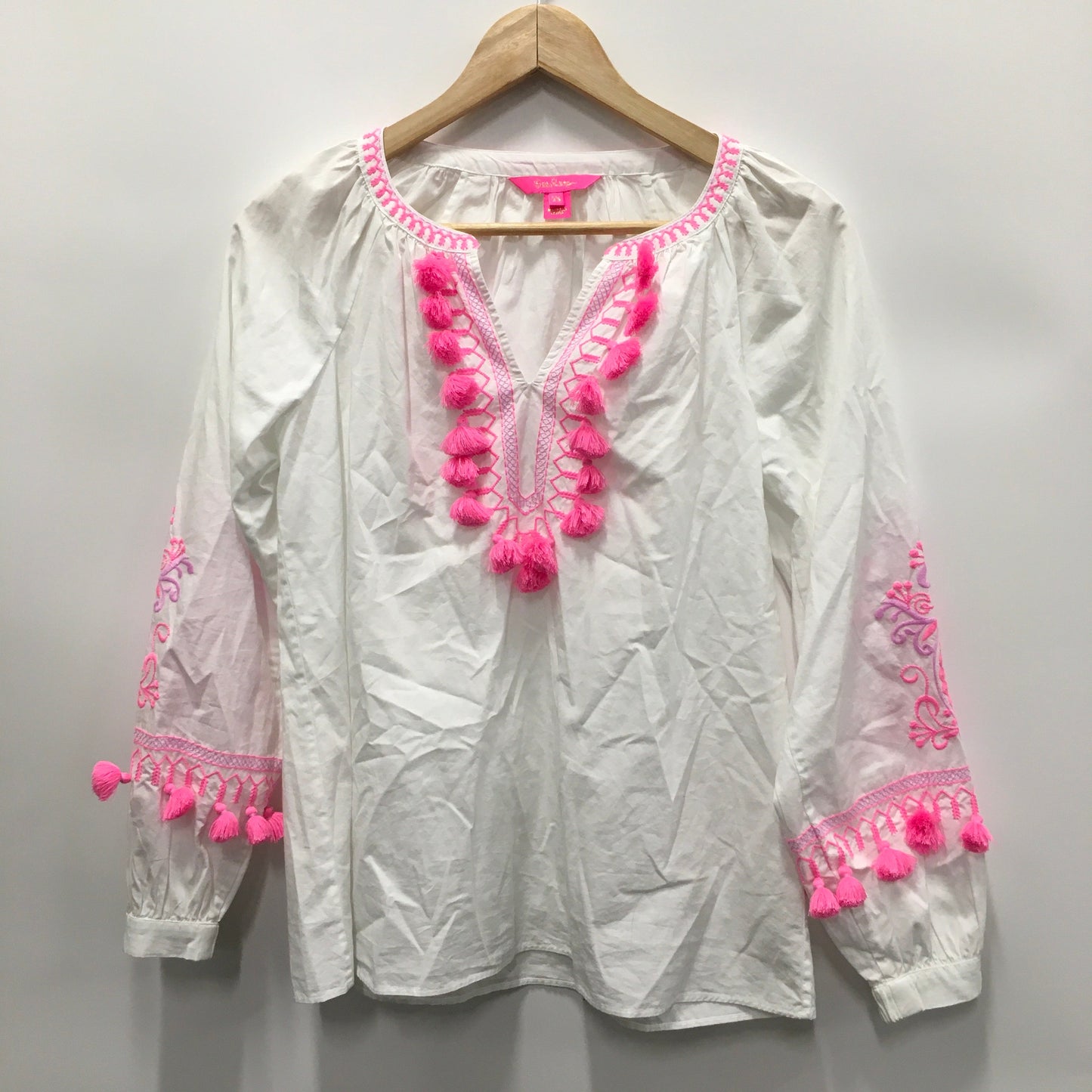 White Top Long Sleeve Lilly Pulitzer, Size Xs