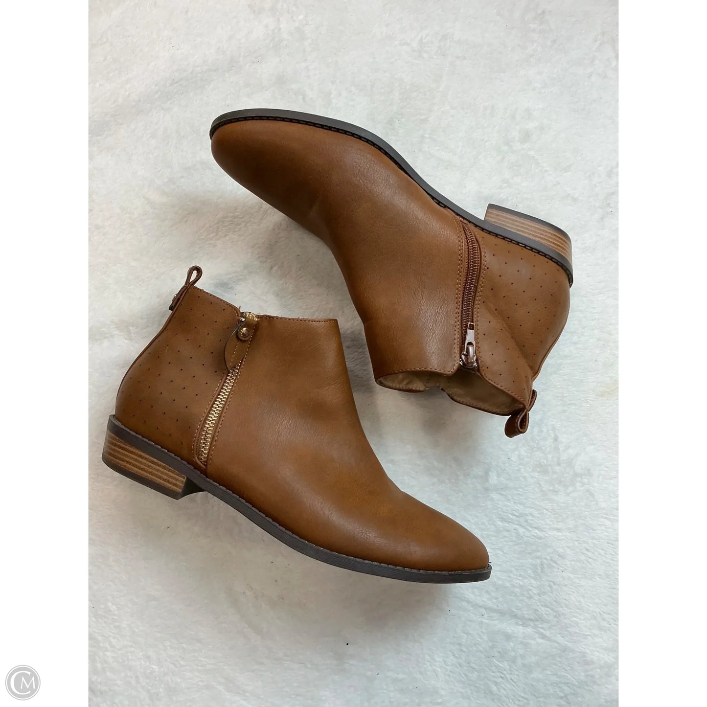 Boots Ankle Flats By Clothes Mentor In Tan, Size: 8.5