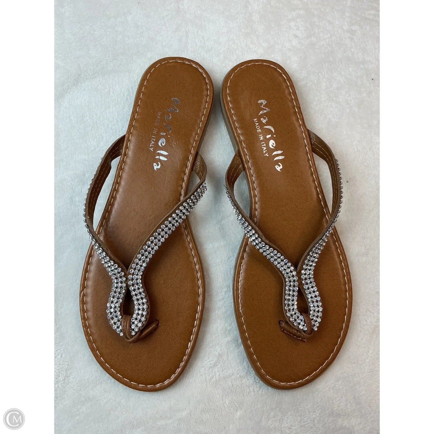 Sandals Flats By Clothes Mentor In Tan, Size: 8.5