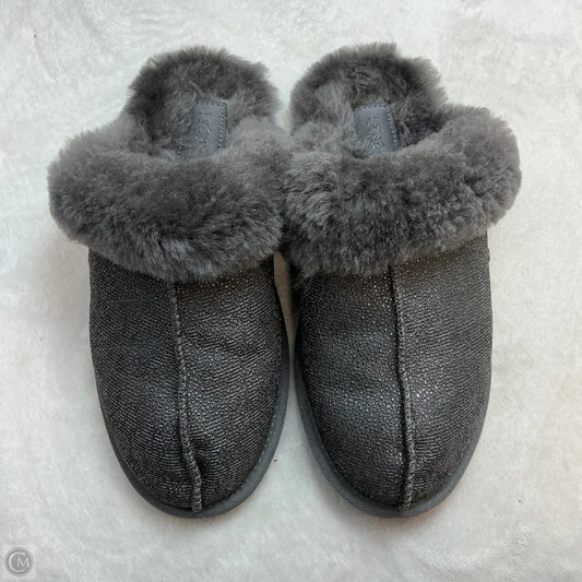 Slippers Designer By Ugg In Grey, Size: 8