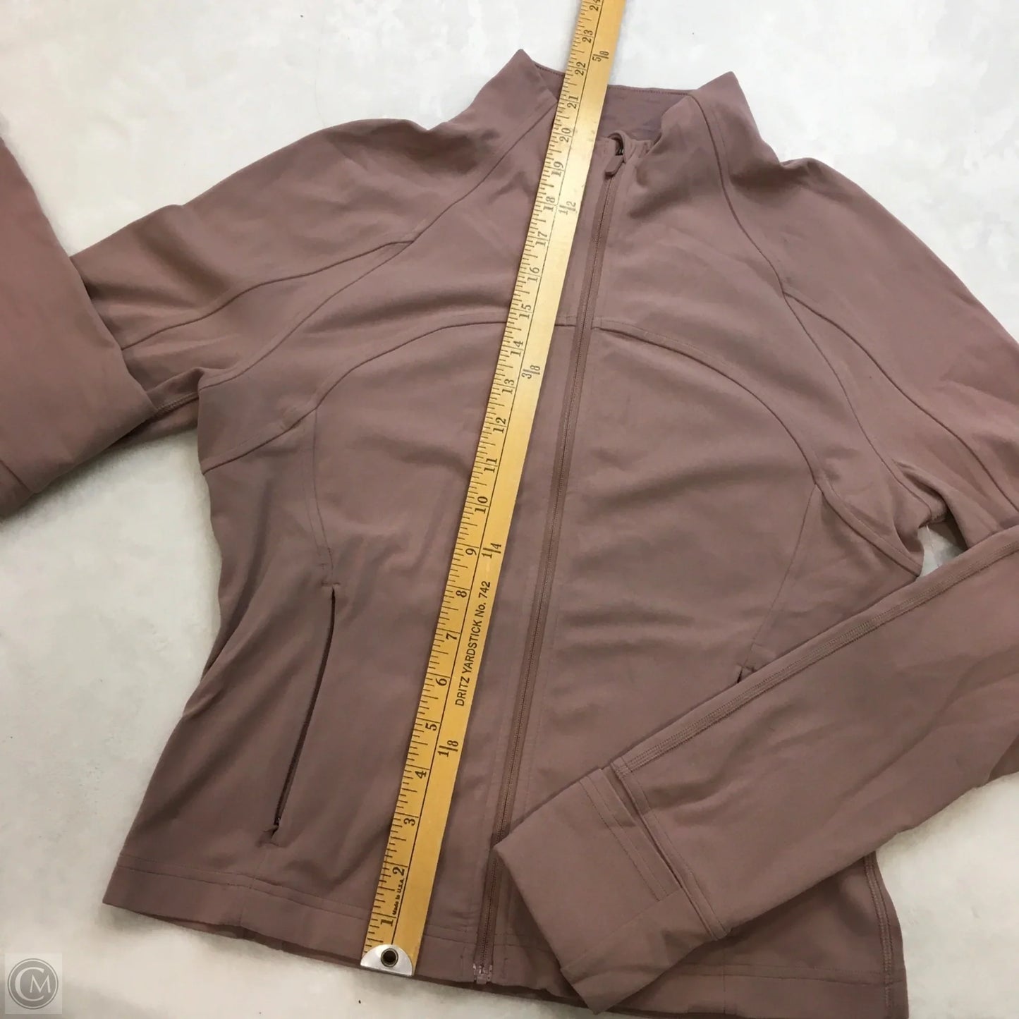 Athletic Top Long Sleeve Collar By Lululemon In Mauve, Size: 10