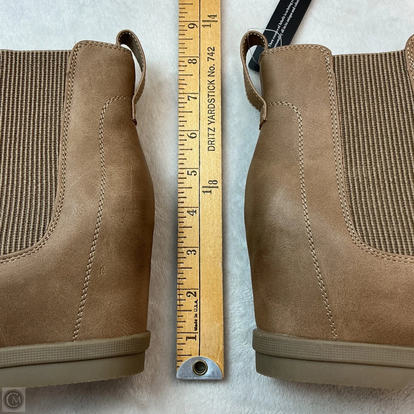 Boots Ankle Flats By Clothes Mentor In Brown, Size: 9.5